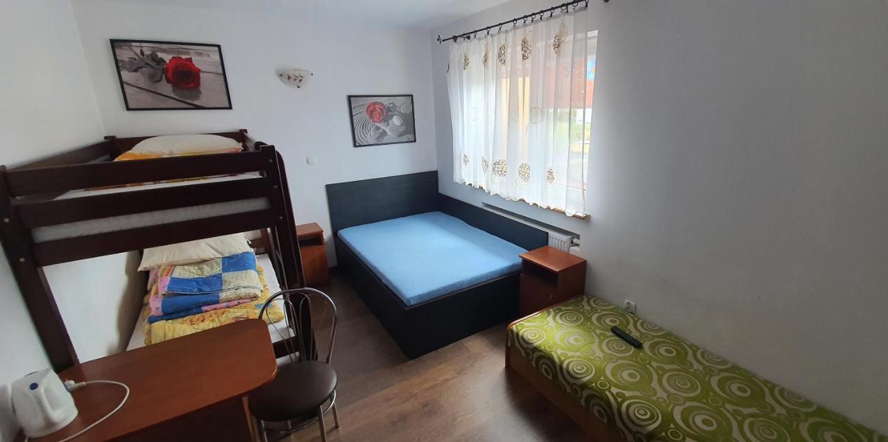 Pokoje Goscinne Pryzmat Wladyslawowo Ngoại thất bức ảnh
